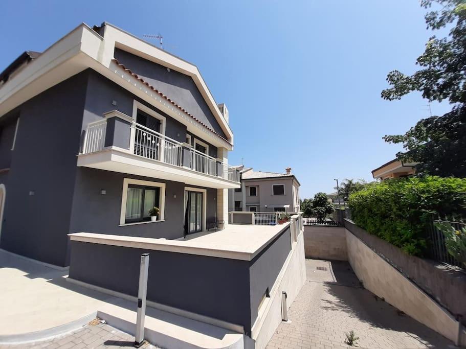 Belfrontizio Apartment Acireale Buitenkant foto